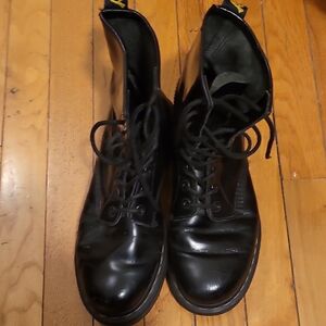 Doc Martens  Black Leather Boots